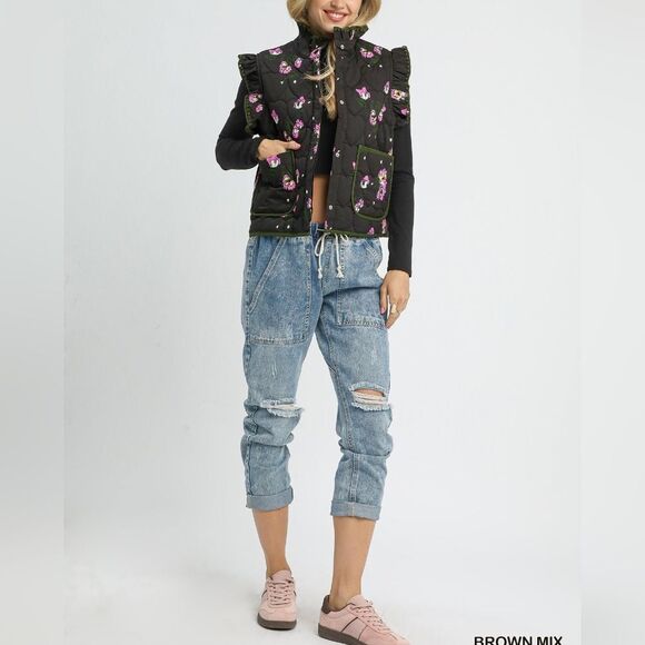 Umgee USA Umgee Ruffled Trim Quilted Floral Snap Down Vest Hearts Stitch sz Med - Picture 3 of 5